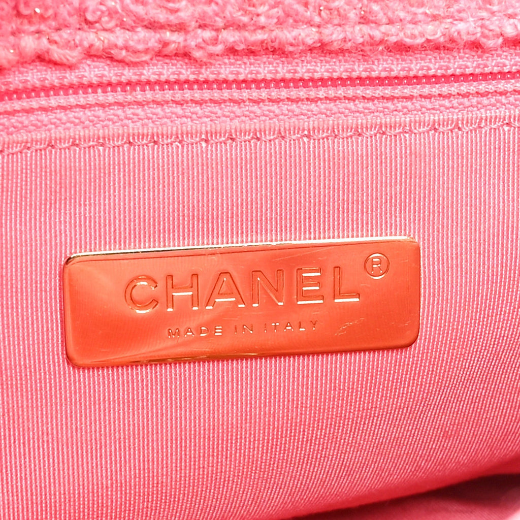 Metallic Tweed Quilted Medium Chanel 19 Flap Pink