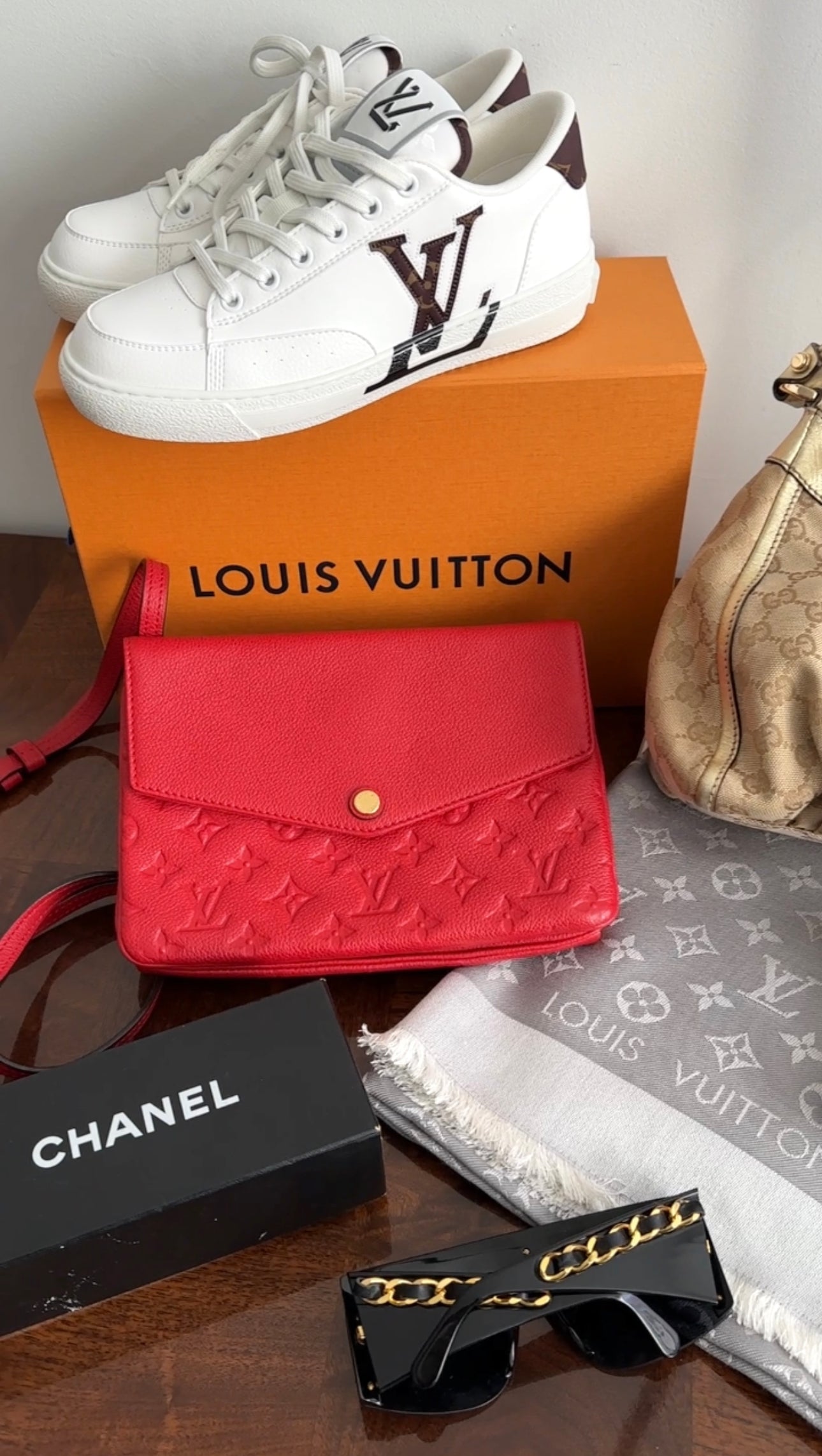 Louis Vuitton White Leather Low Top Monogram Charlie Sneaker - 36.5