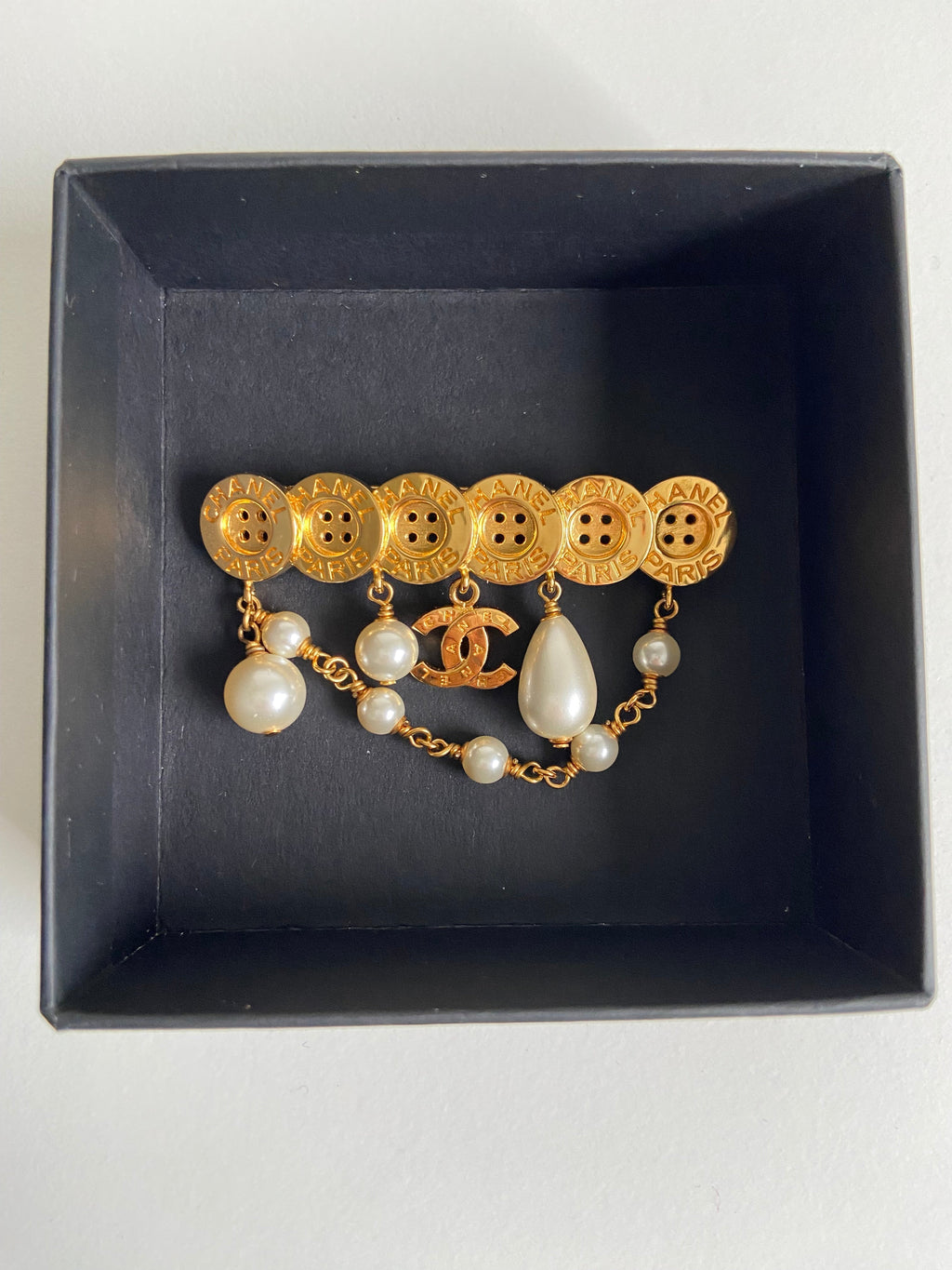 Chanel Yellow and White Pearls Button Brooch