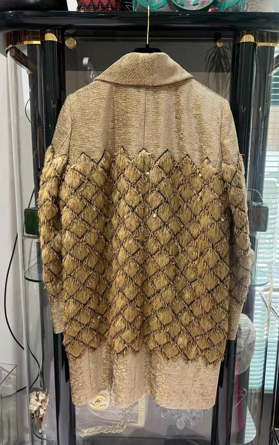Chanel 17A fantasy tweed coat beige/gold size 40 brand new with tags