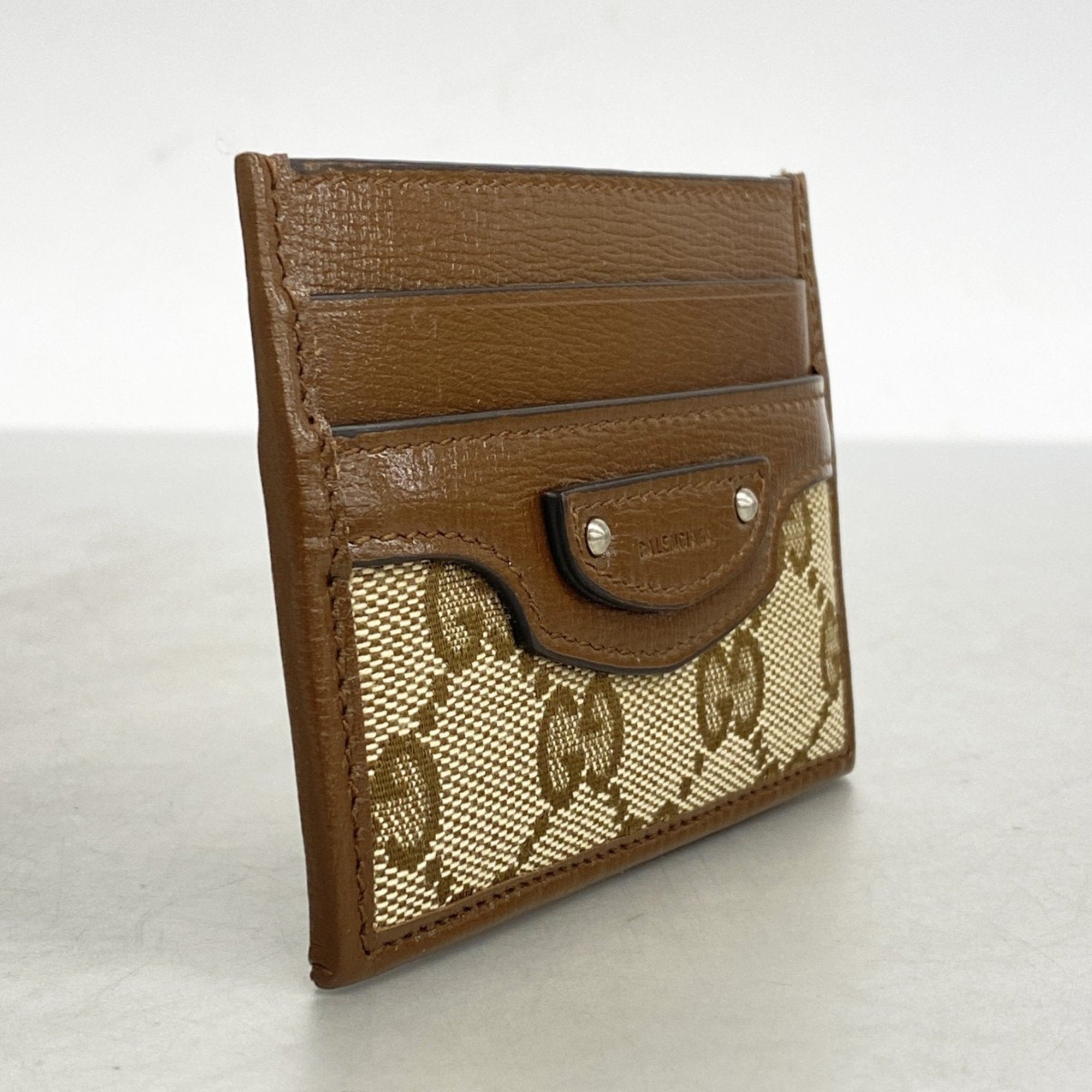 Gucci GG canvas
