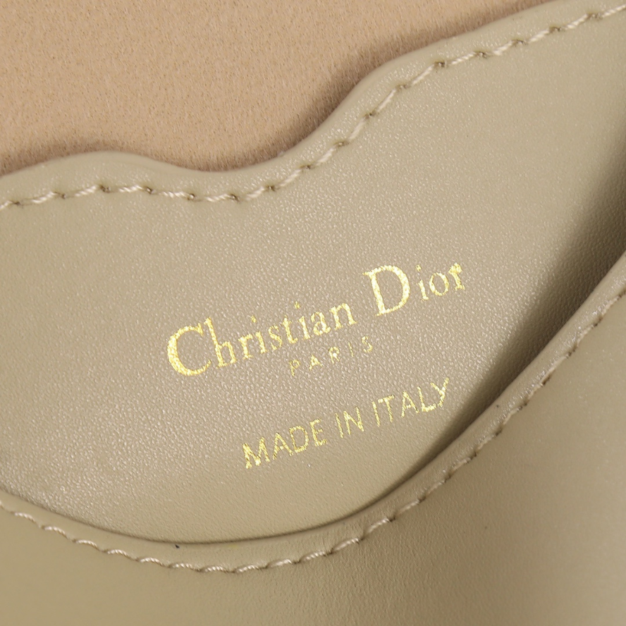 Dior Medium Dior Bobby Bag - Beige