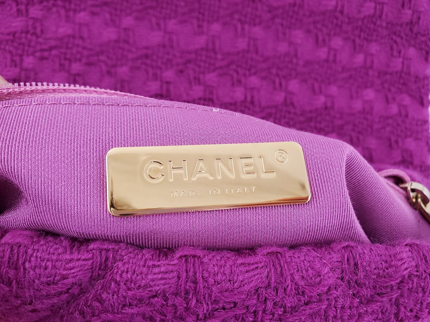 CHANEL 19 Small Tweed Magenta Pink Bag