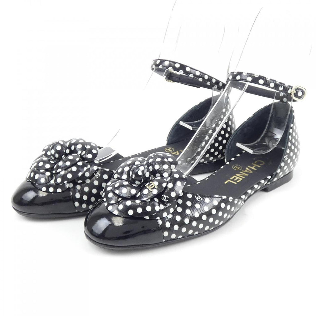 Chanel G45497B15869 Calfskin Patent Calfskin Shoes