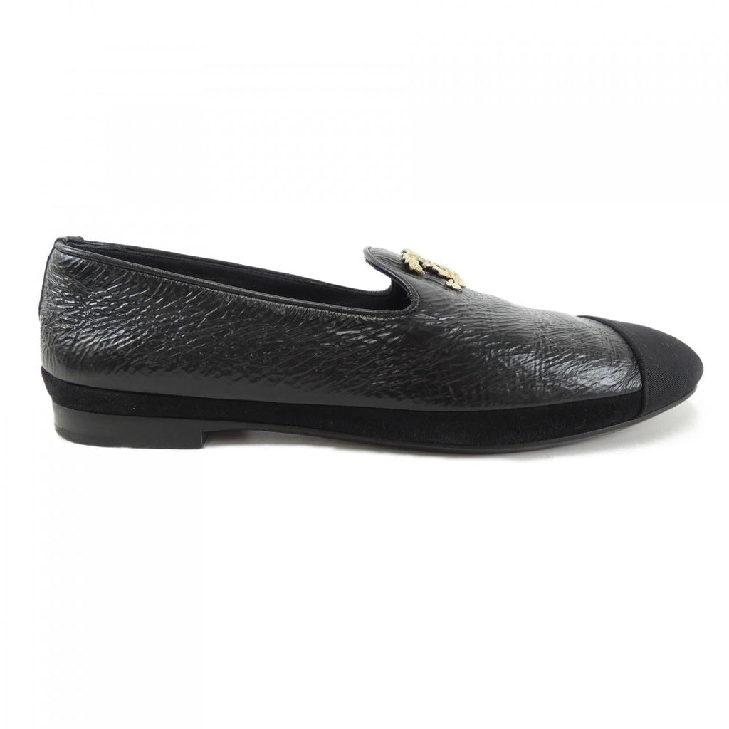 Chanel G39318Y56059 Shiny Goatskin Shoes