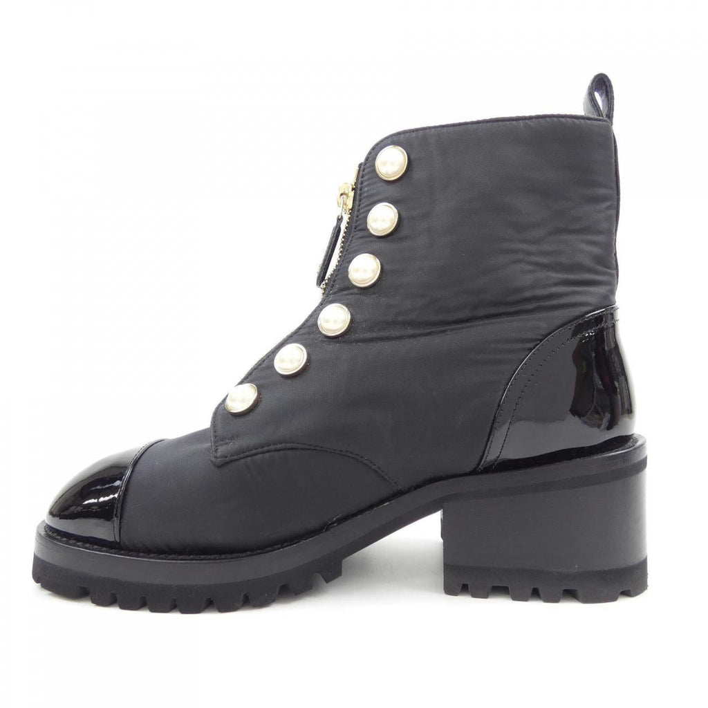 Chanel G45183B13923 Fabric Patent Calfskin Imitation Pearl Boots