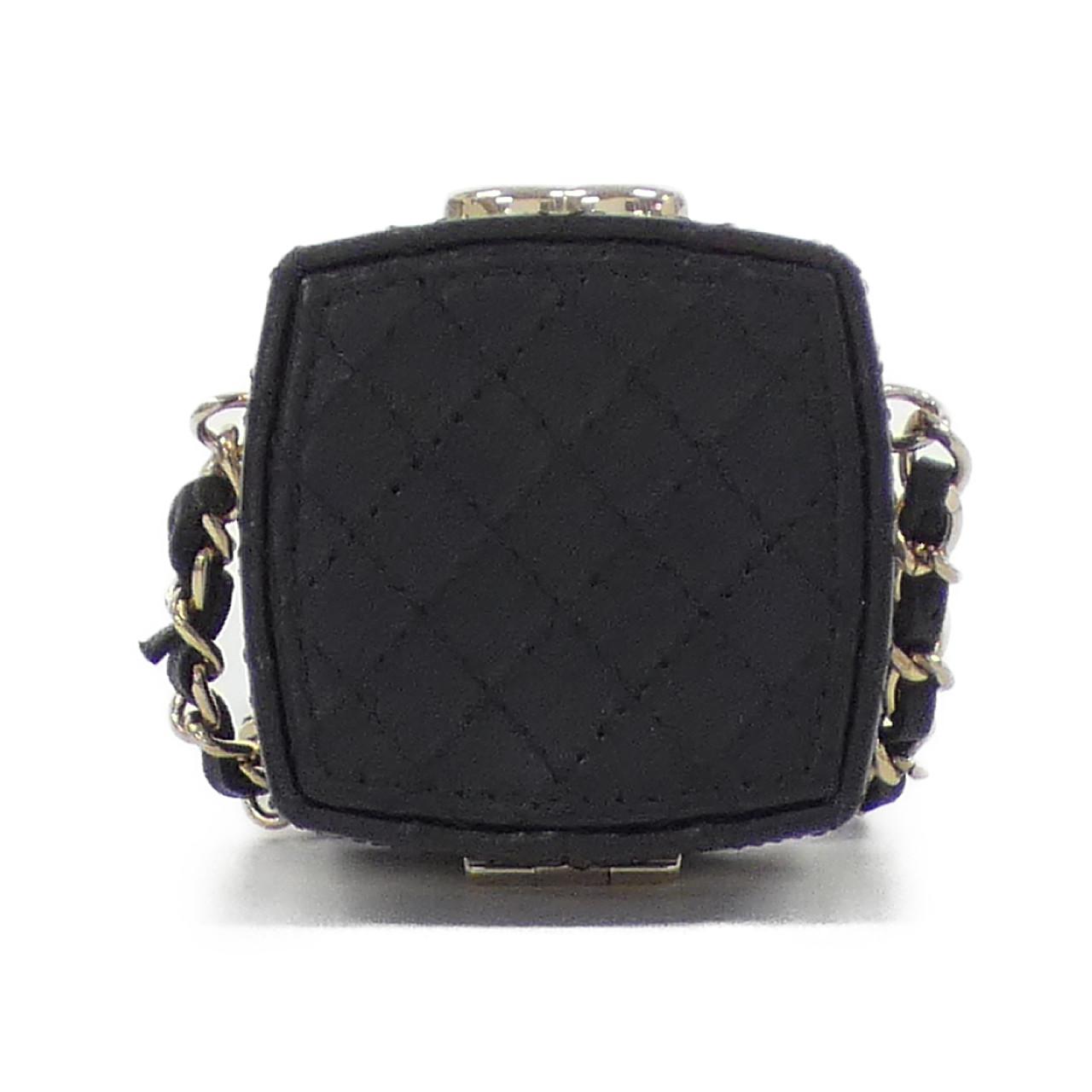 Chanel AP2425 Lambskin Chain Clutch