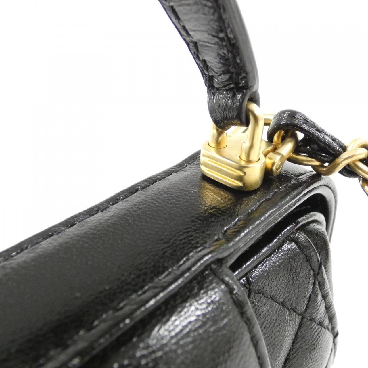 Chanel AP4109 Lambskin Chain Clutch