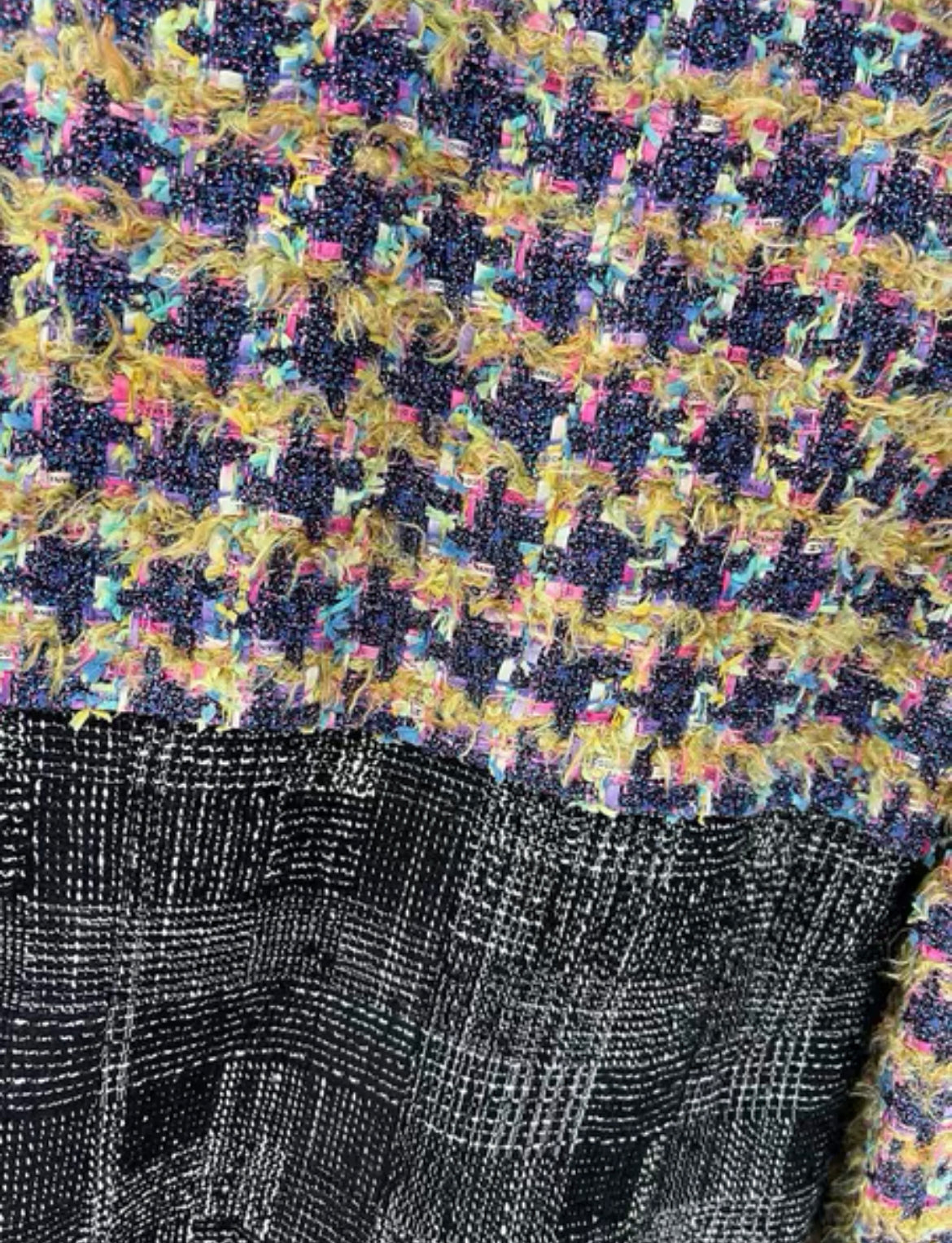 Chanel 22A multicolore tweed jacket brand new with tags size 36