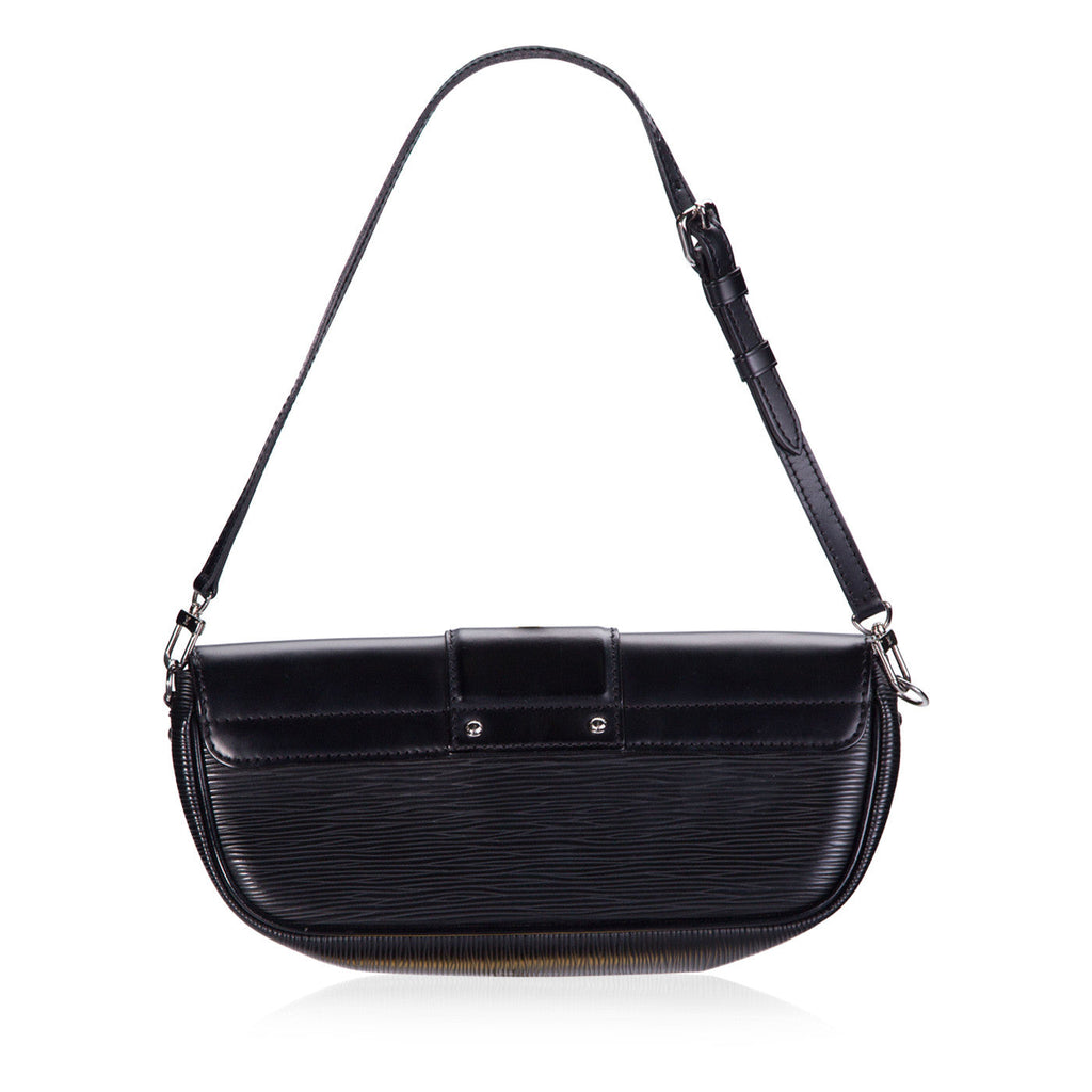 Louis Vuitton Pochette Montaigne Clutch