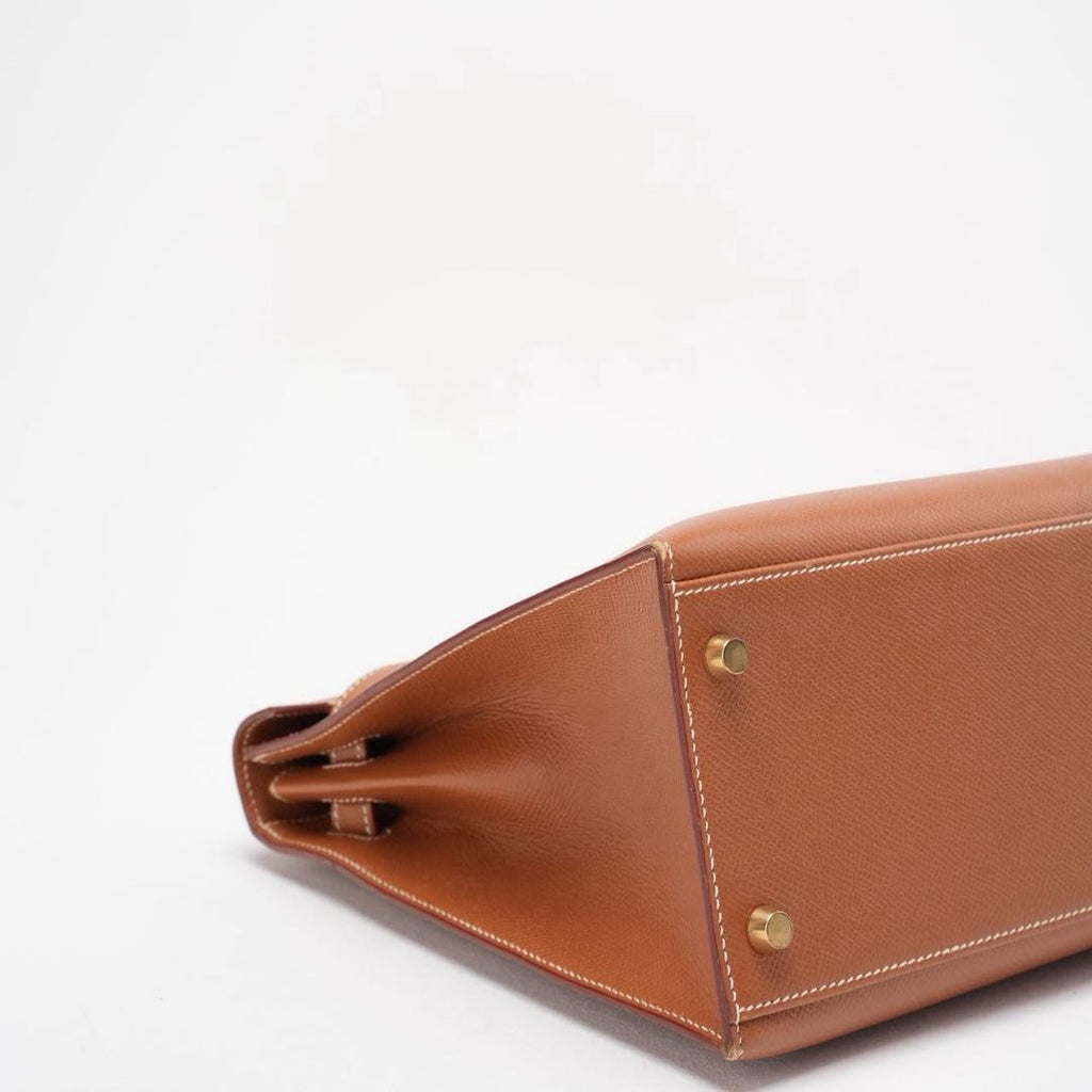 Hermès Vintage Gold Kelly Sellier 32 Epsom D Square 2000