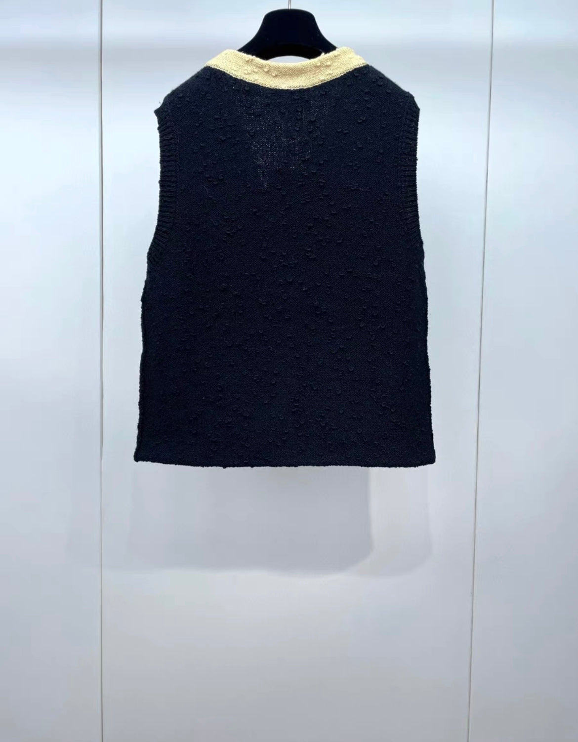Chanel 24/25 FW IGAN Wool Black & Light Yellow Brand new with tags size 36
