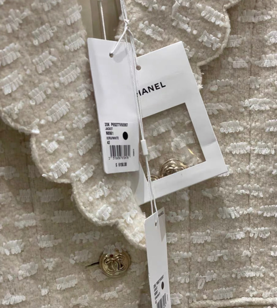 Chanel 20K Ecru White Tweed runway Jacket size 42 Brand new with tags