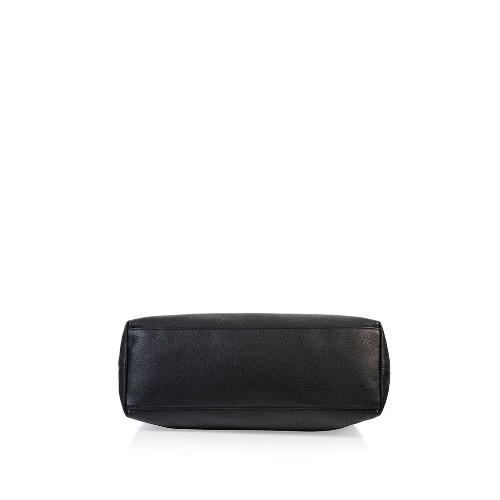 Gucci Soho Medium Textured Shoulder Bag