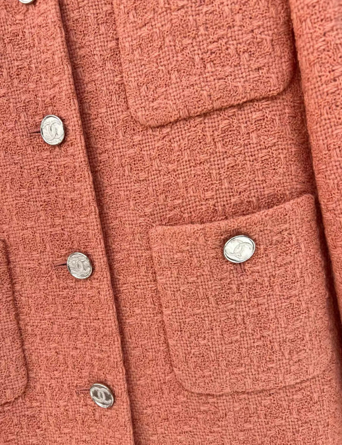 CHANEL 21B coral pink wool collarless tweed Jacket size 34 brand new with tags