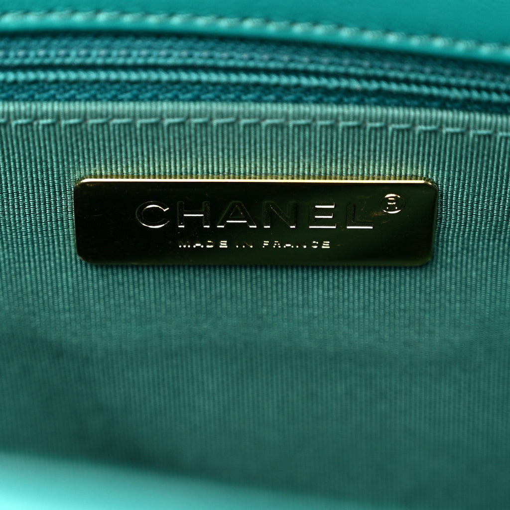 Lambskin Quilted Large Chanel 19 Flap Dark Green