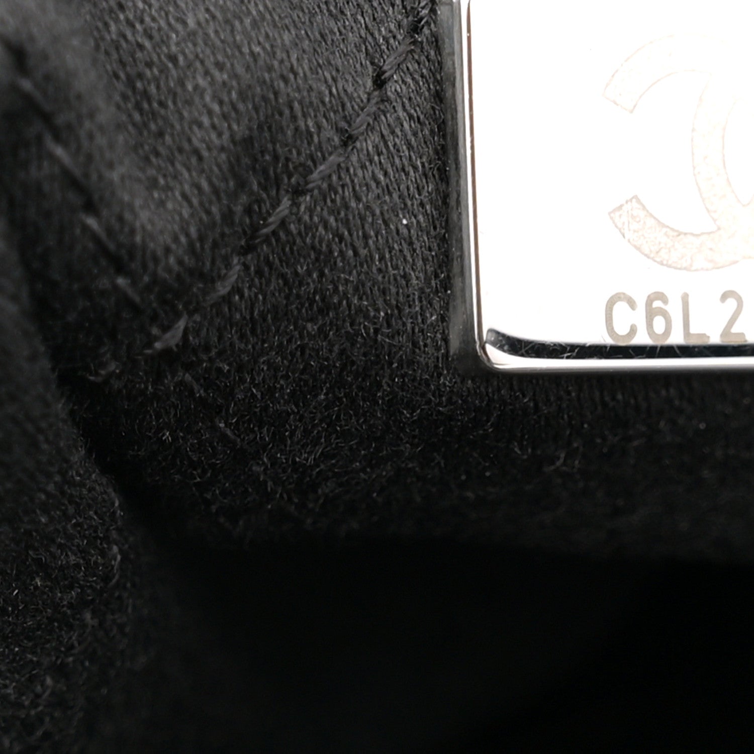 Shiny Calfskin Quilted Small Chanel 22 Black