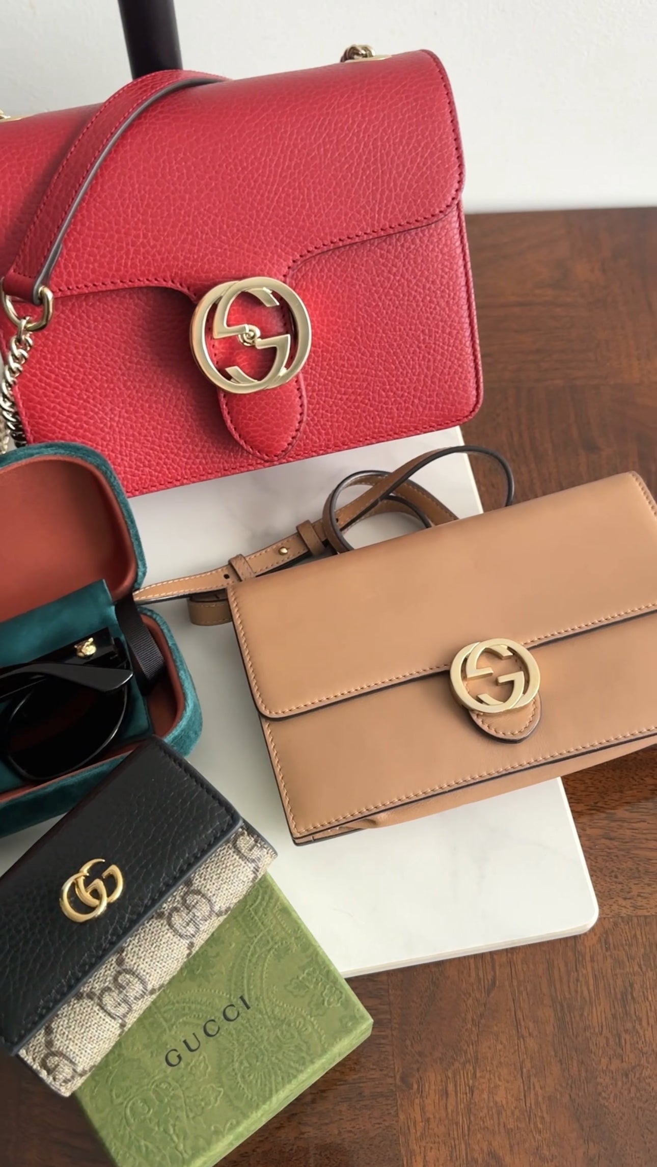 Gucci Red Leather Dollar Interlocking GG Chain Flap Bag