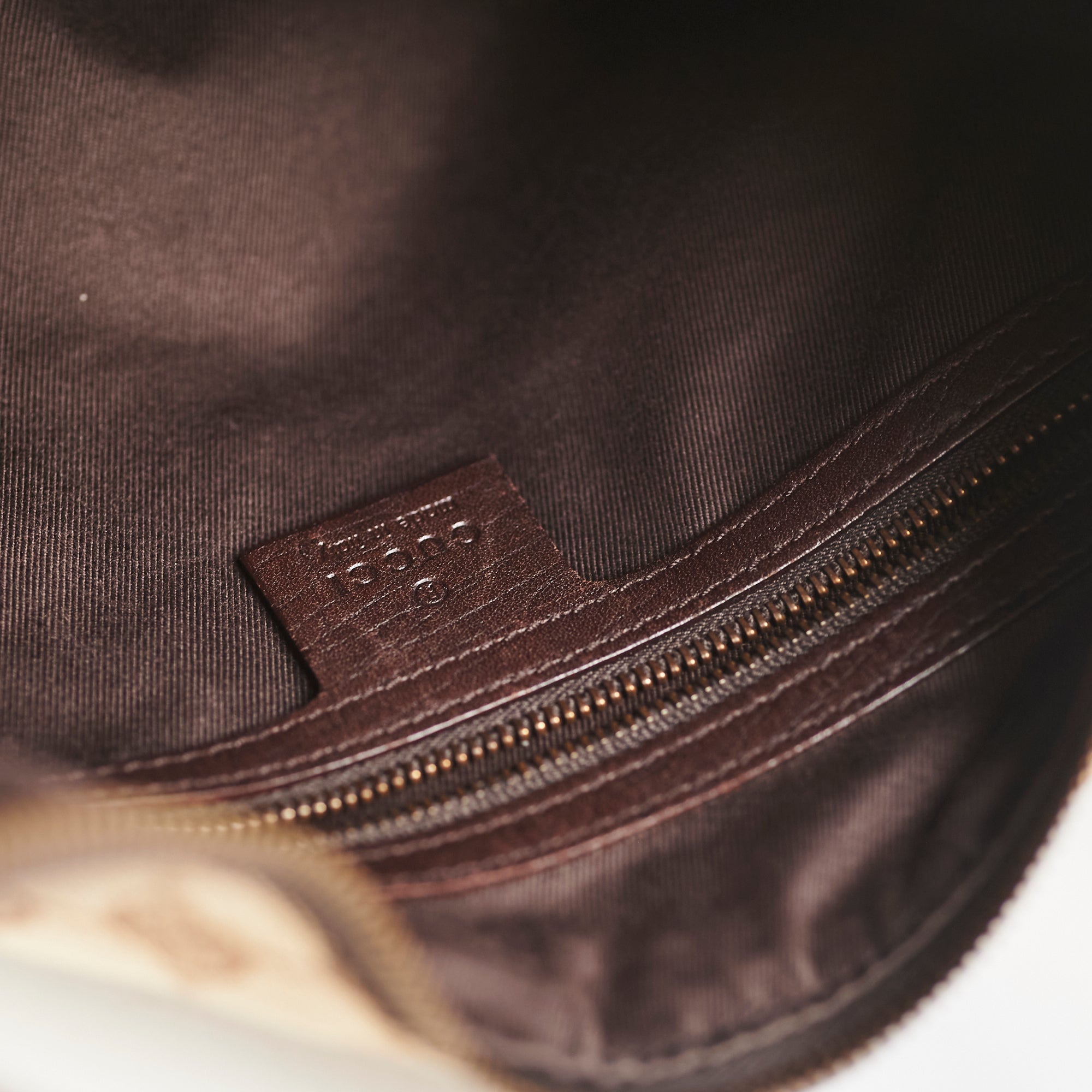 Gucci Vintage GG Hobo Bag