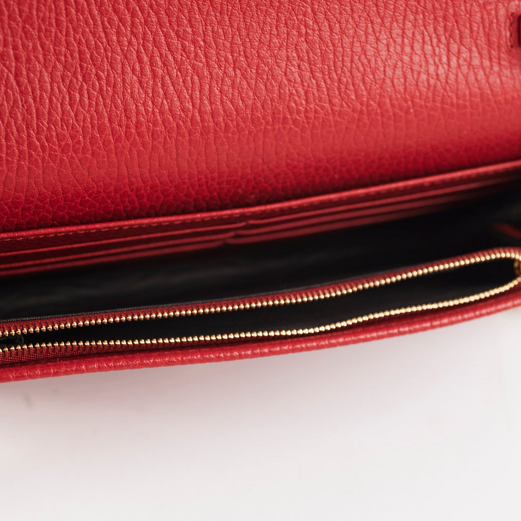 Gucci Red Wallet On Chain Woc