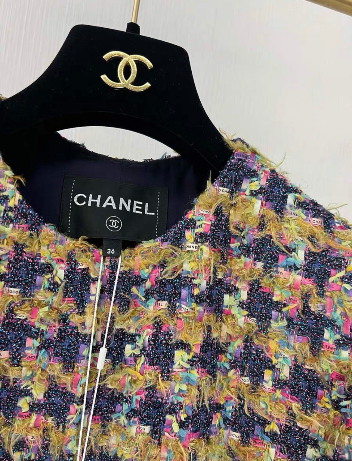 Chanel 22A multicolore tweed jacket brand new with tags size 36