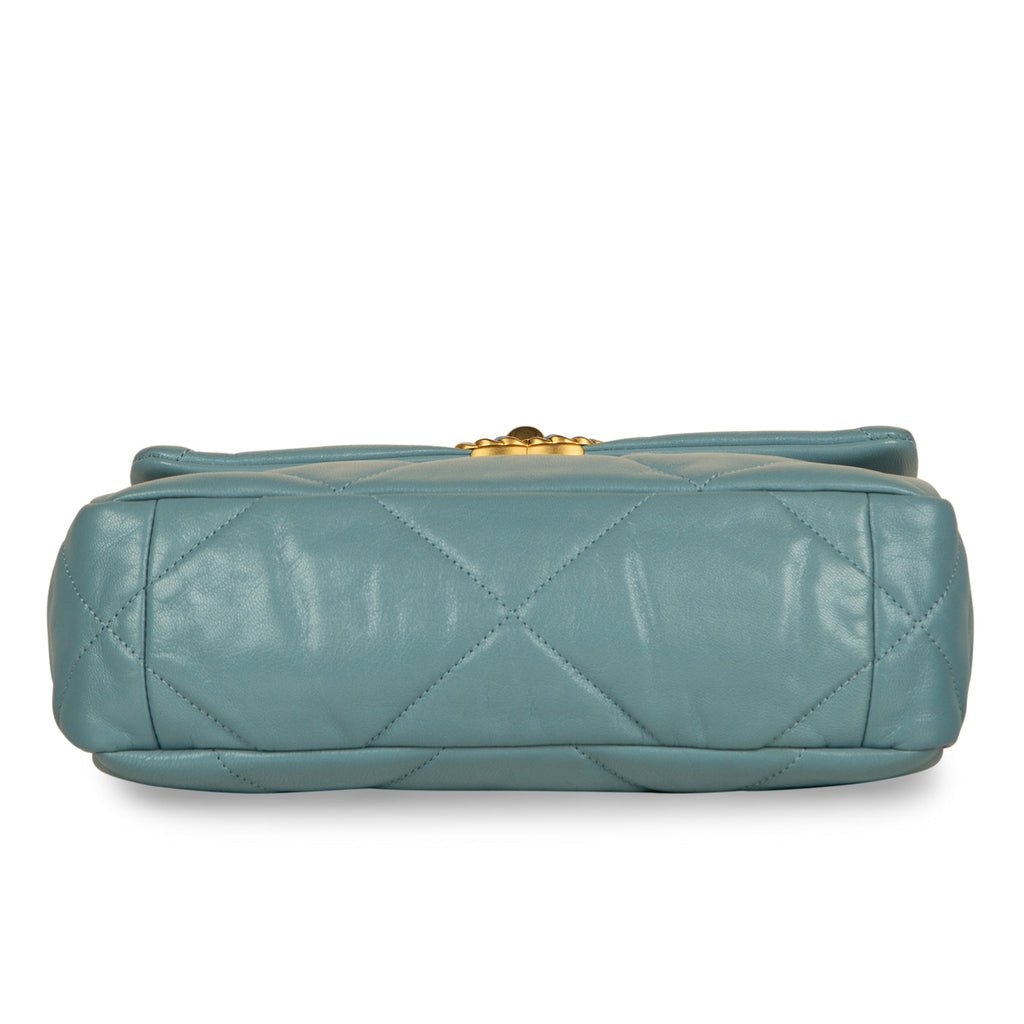 Chanel Chanel 19 Flap Bag - Small