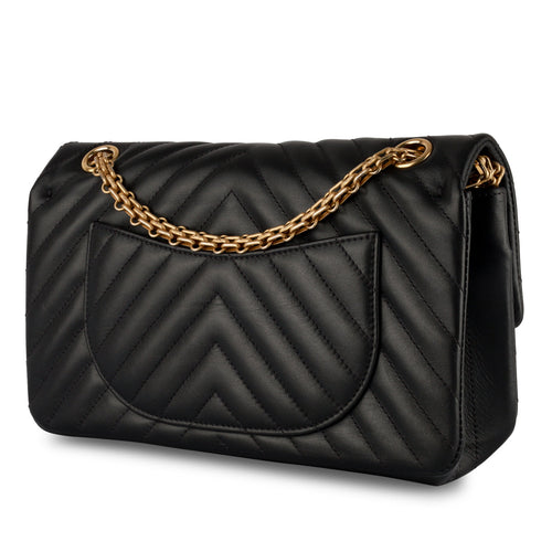 Chanel 2.55 Reissue - 225