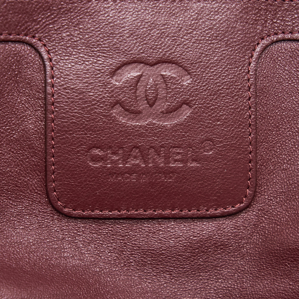 Chanel Caviar Cocoon Handbag Black
