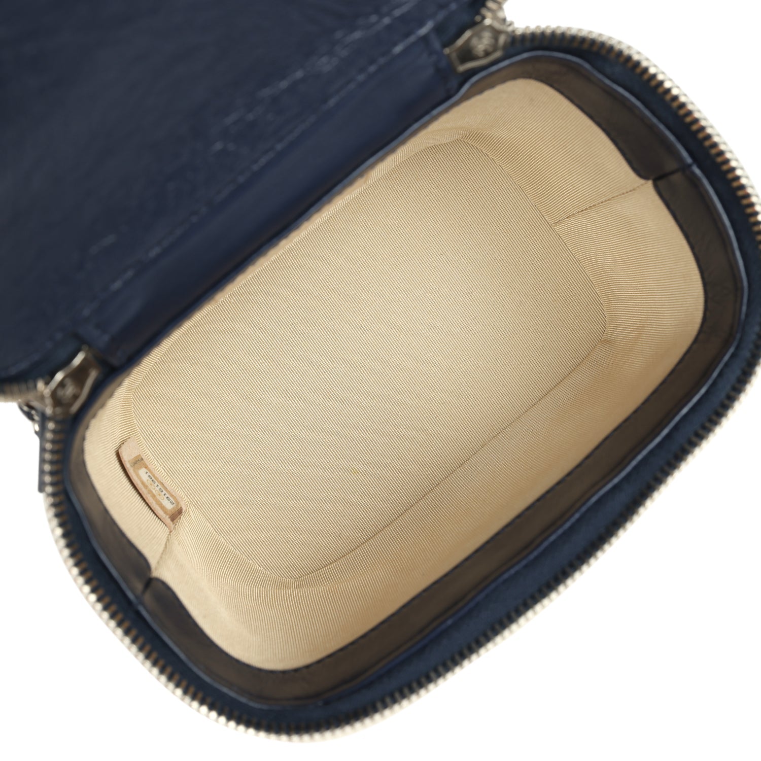 Pre-owned Chanel Small Top Handle Vanity Case Beige Raffia and Navy Calfskin Silver Hardware