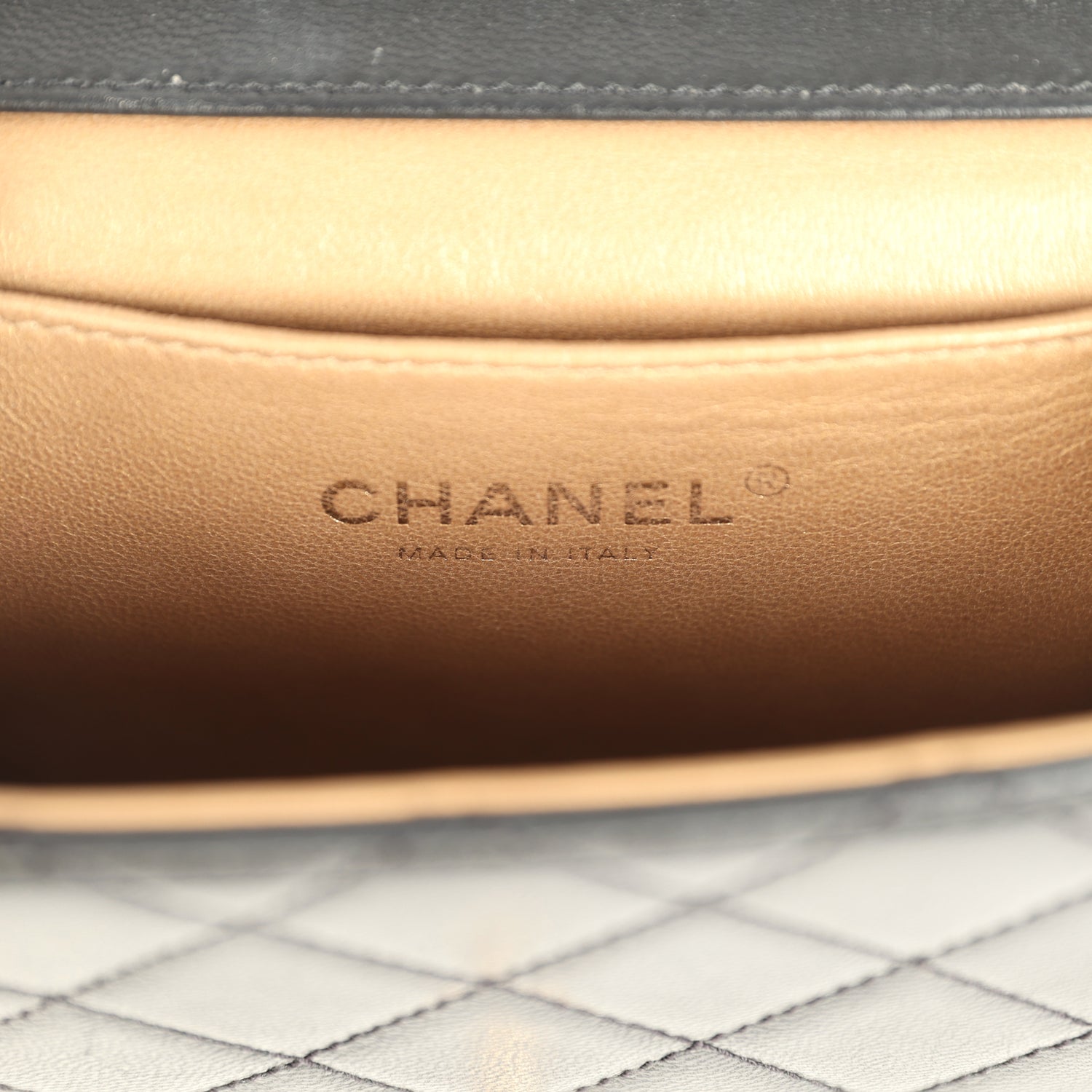 Pre-owned Chanel Chic Pearls Flap Bag Black Calfskin Brushed Gold Hardware