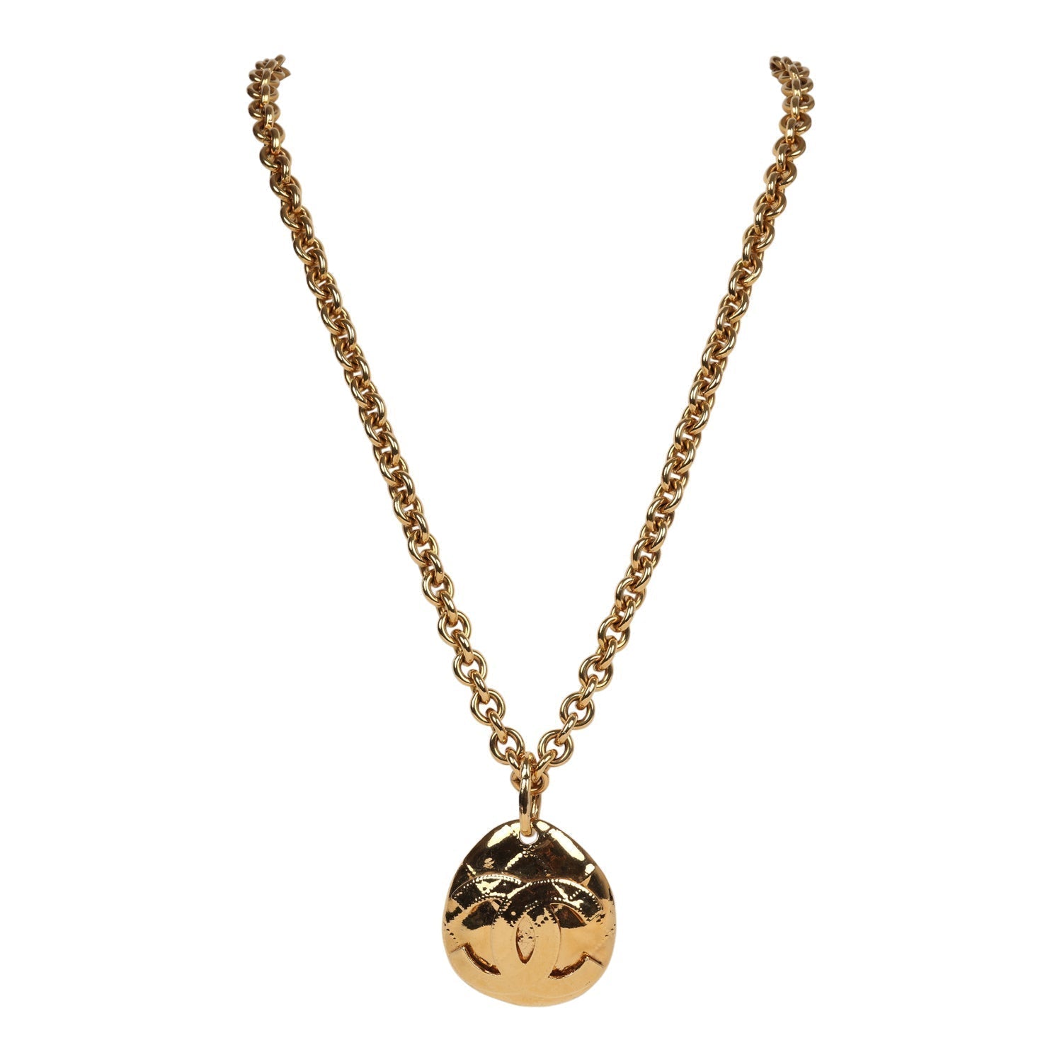 Chanel Vintage 24K Gold Plated CC Quilted Oval Pendant Necklace