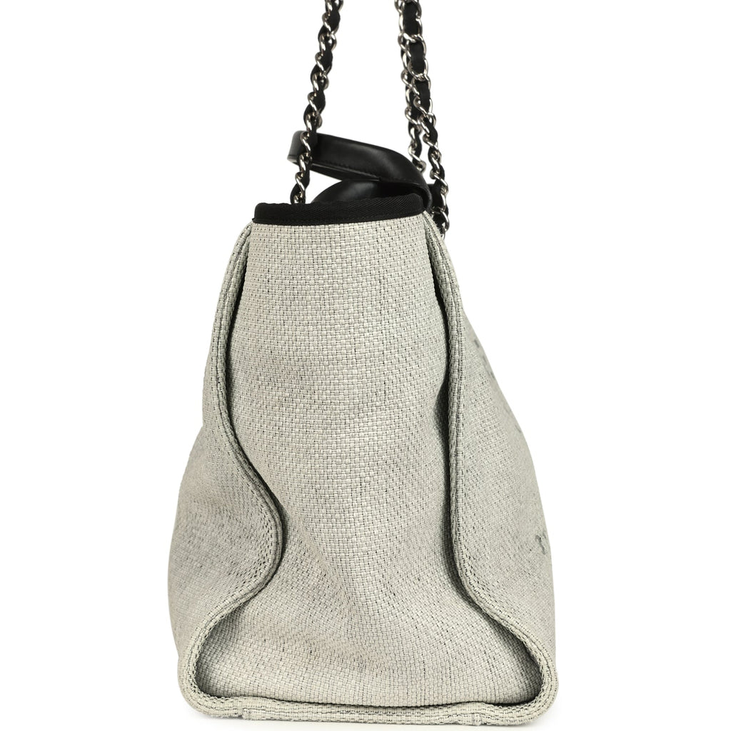 Pre-owned Chanel Medium Deauville Shopping Tote Light Grey Raffia and Canvas Silver Hardware
