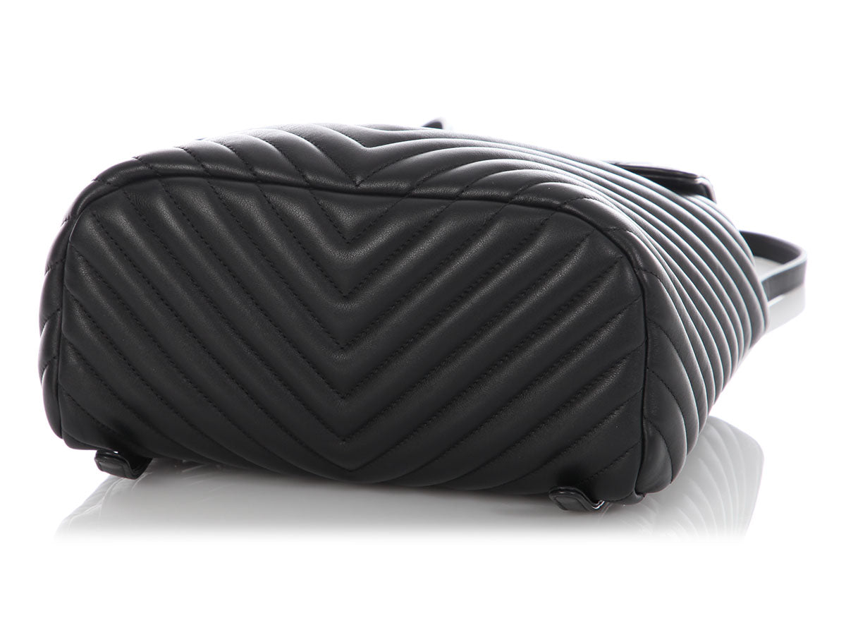 Chanel Large Black Chevron-Quilted Calfskin Urban Spirit Backpack