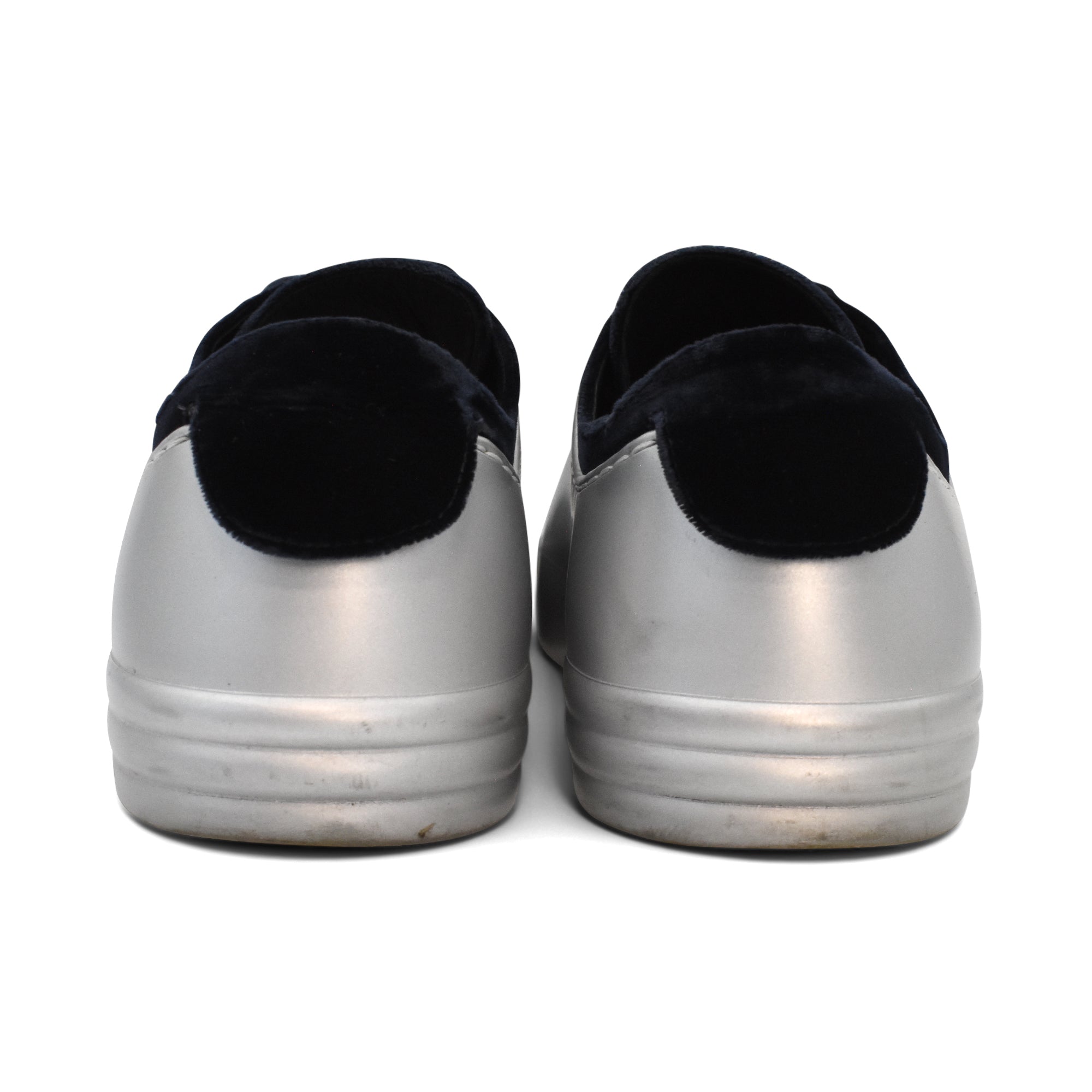 Chanel '2017 CC Logo' Sneakers - Women's 38