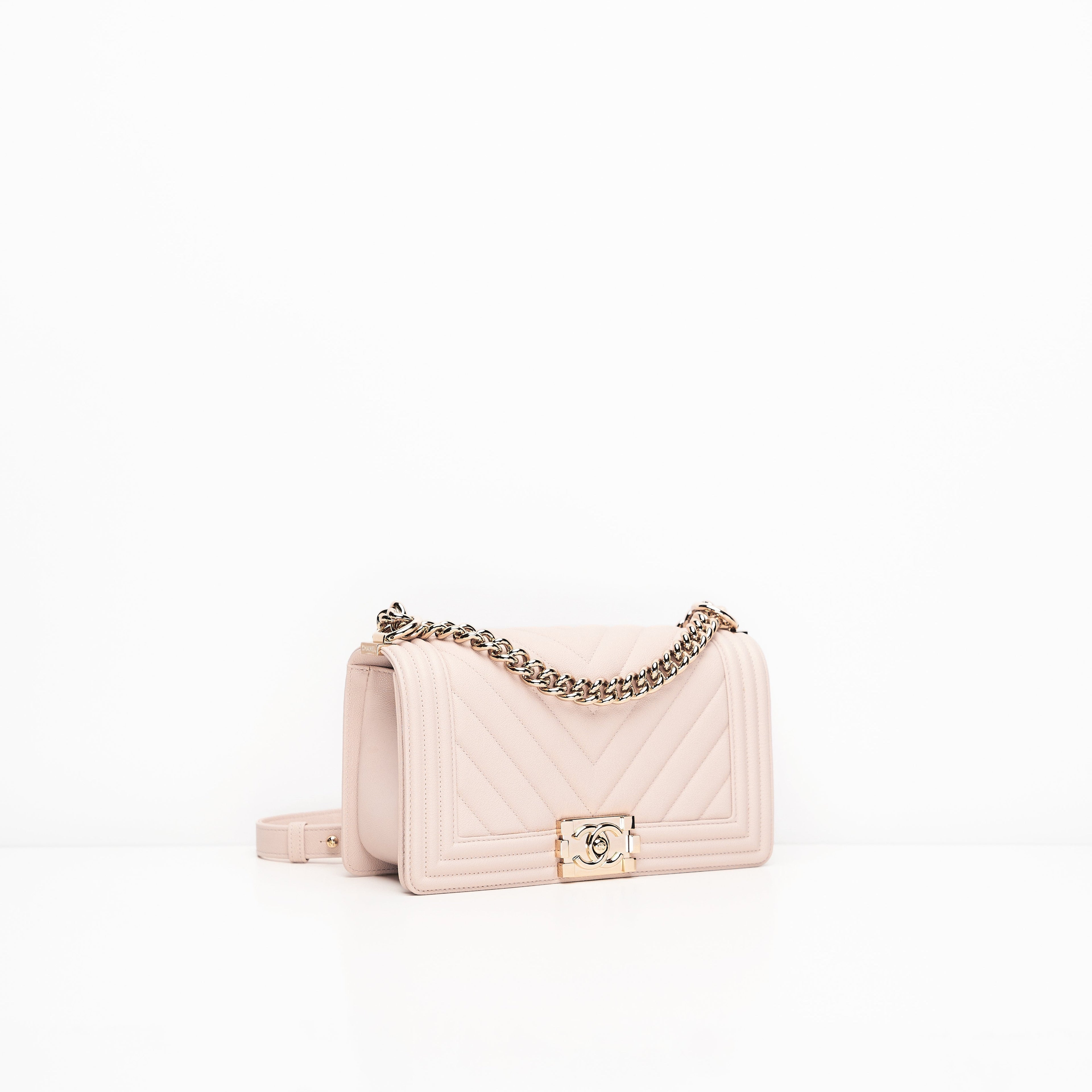 Chanel Le Boy Medium Pink Grained Calfskin GHW