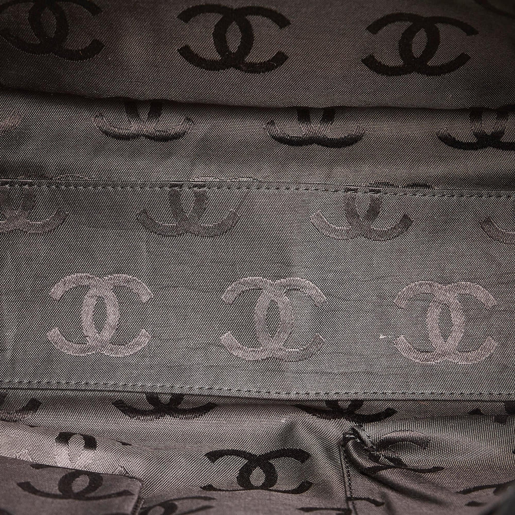 Chanel CC Caviar Leather Tote Bag (SHG-27471)