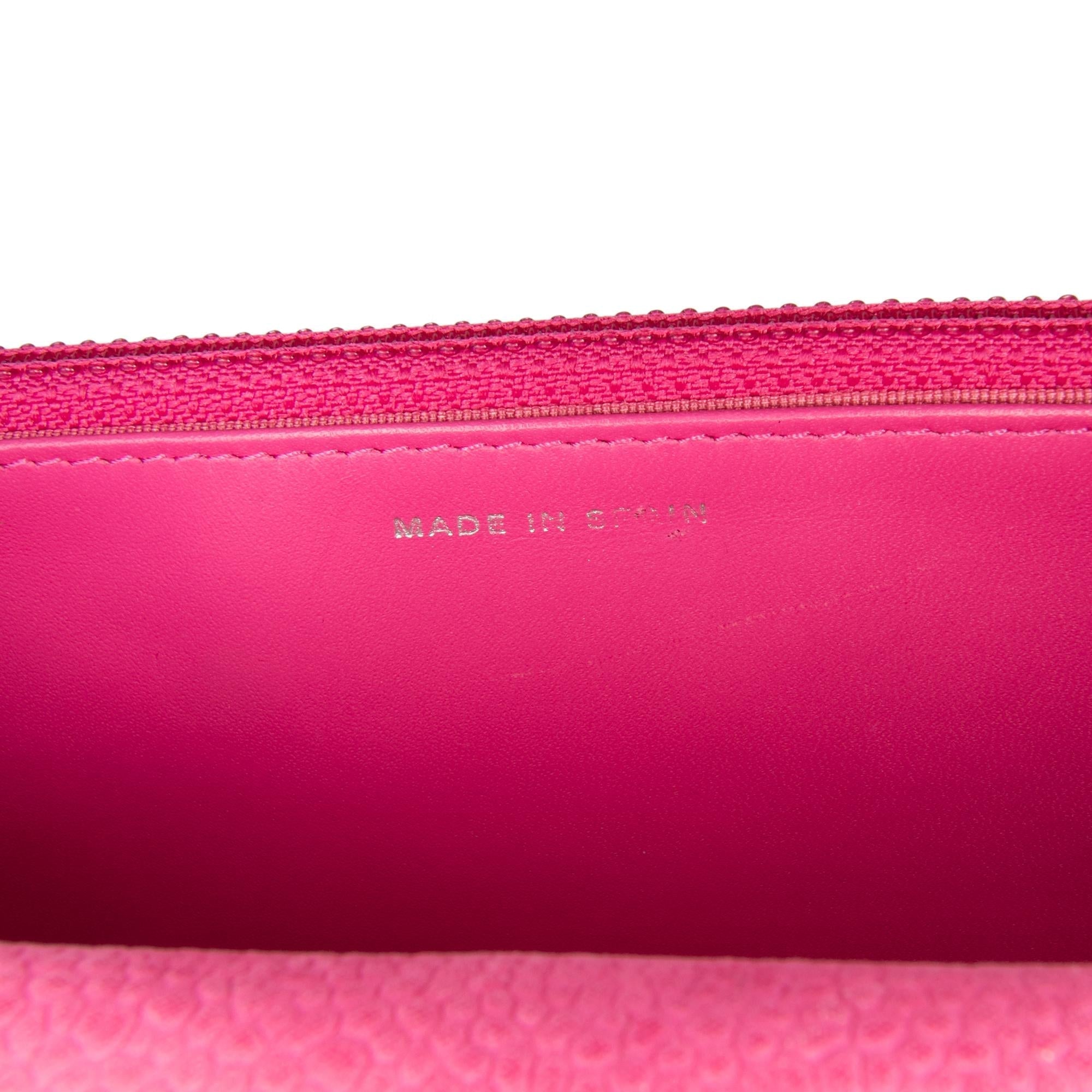 Chanel CC Caviar Wallet on Chain