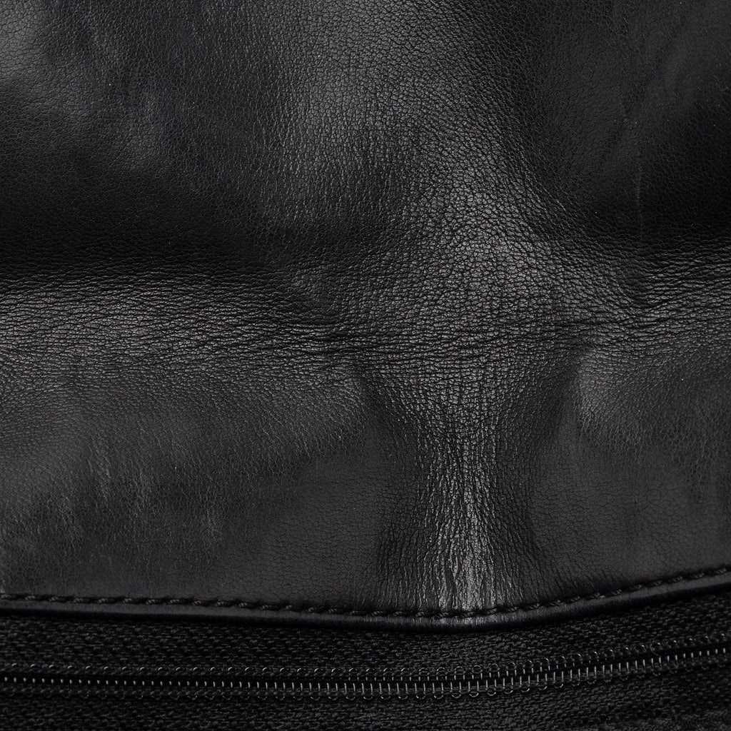 Chanel Calfskin Oversized Quilted CC Small Flap Bag (SHF-FRyV1T)