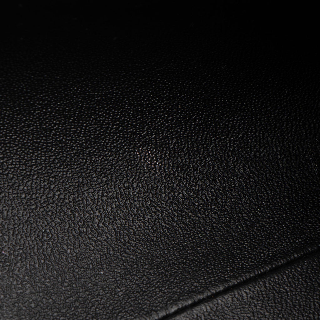 Chanel Caviar Leather CC Frame Clutch (SHF-sS7xNc)
