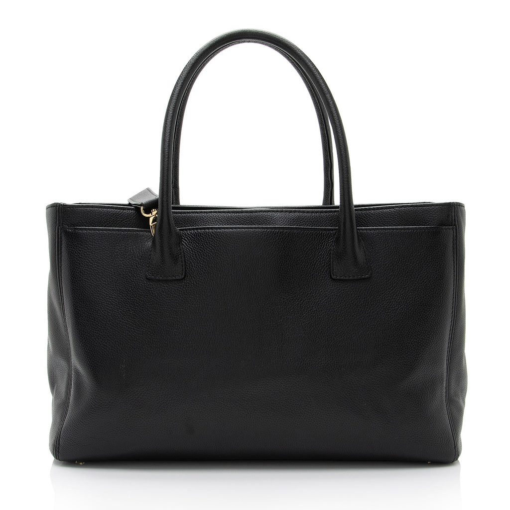 Chanel Caviar Leather Cerf Classic Executive Tote (SHF-vQMVxy)