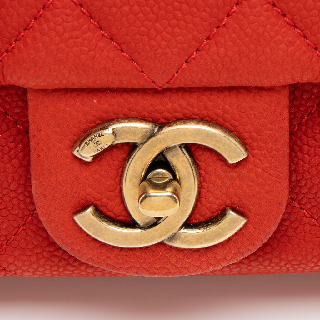 Chanel Caviar Leather Chic Quilt Flap Bag