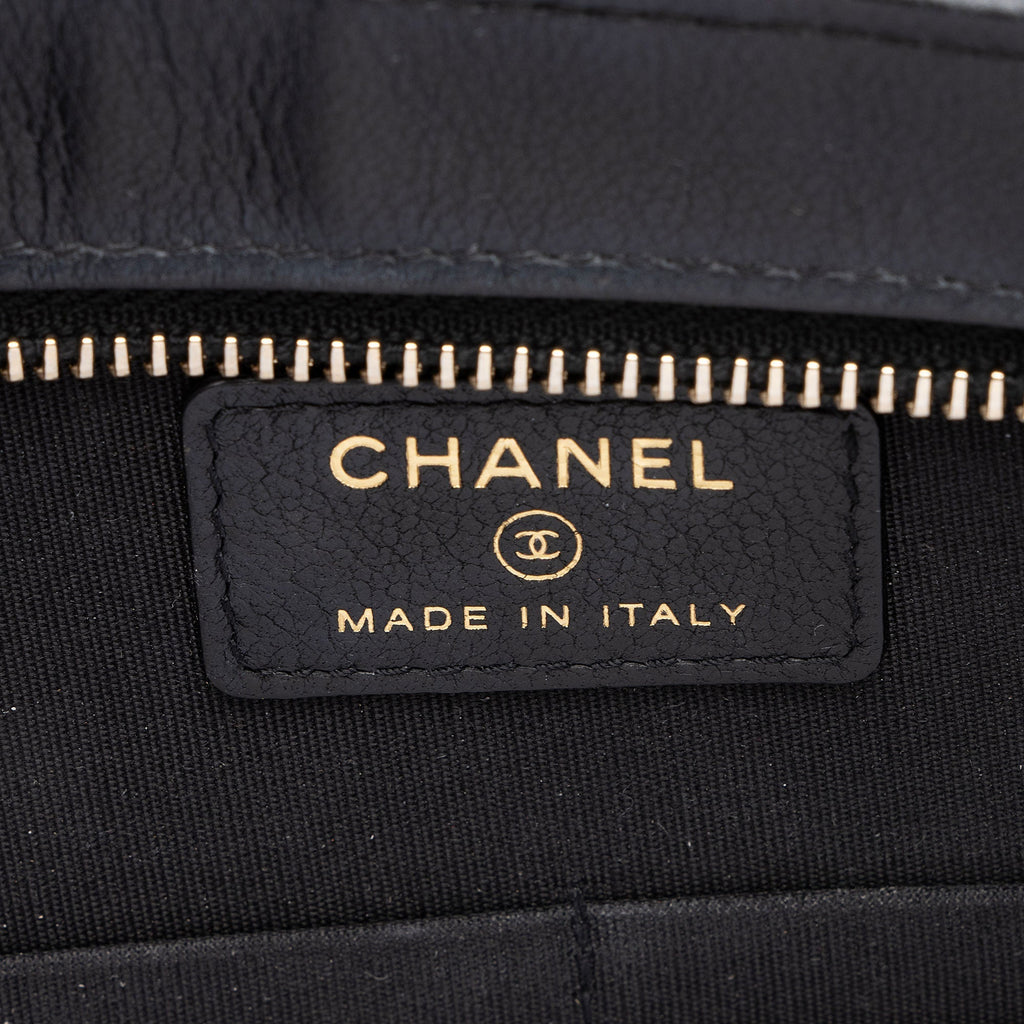 Chanel Caviar Leather Classic Trendy Pouch
