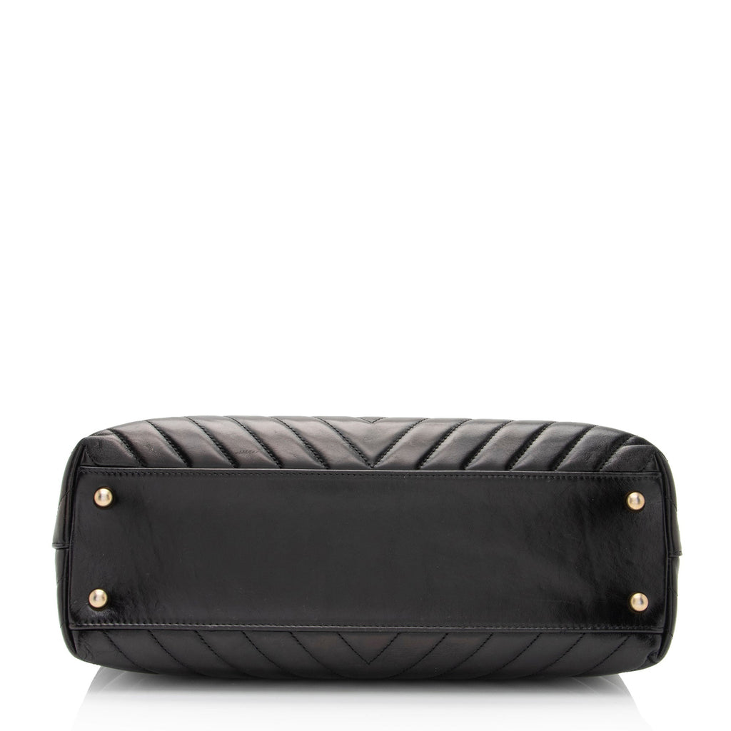 Chanel Chevron Calfskin Coco Top Handle Medium Flap Bag (SHF-ZMgzVP)