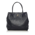 Chanel Executive Cerf Leather Handbag (SHG-33477)