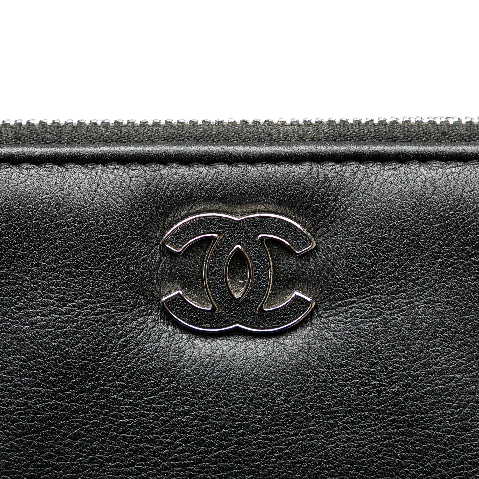 Chanel Large Diagonal Chevron Calfskin Tassel O Case Clutch