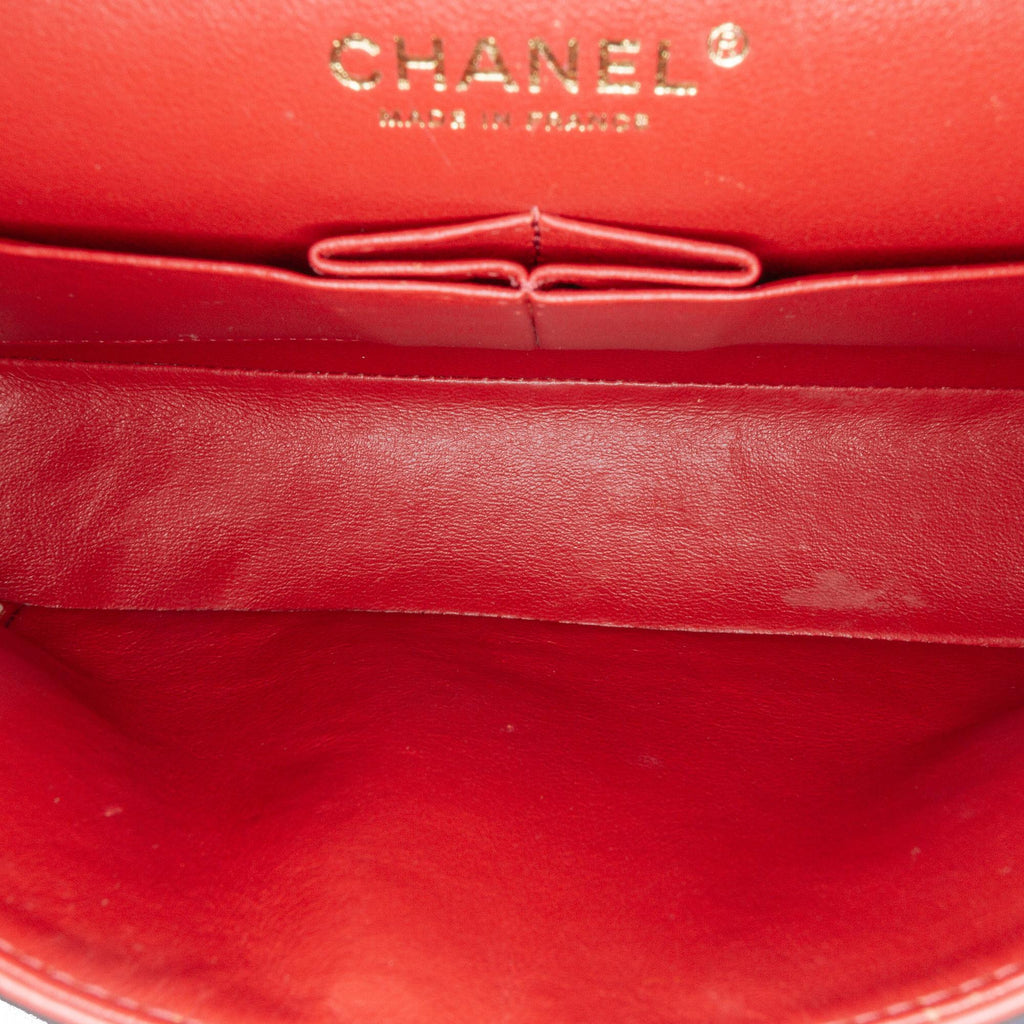 Chanel Medium Classic Chevron Lambskin Double Flap