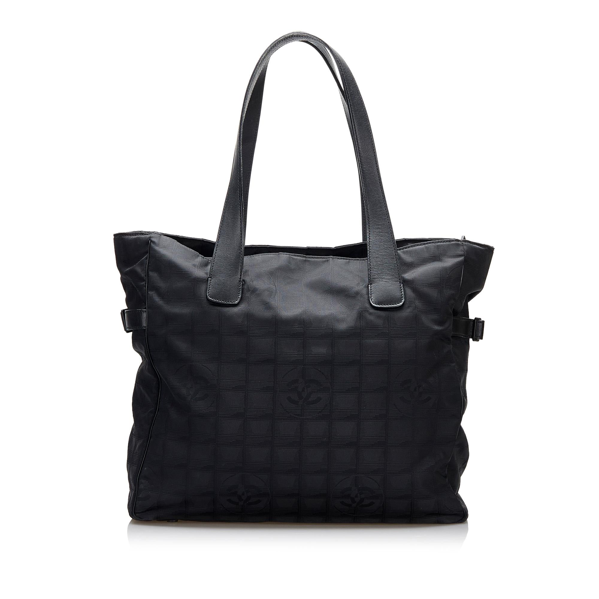 Chanel New Travel Line Tote (SHG-Po5MMk)