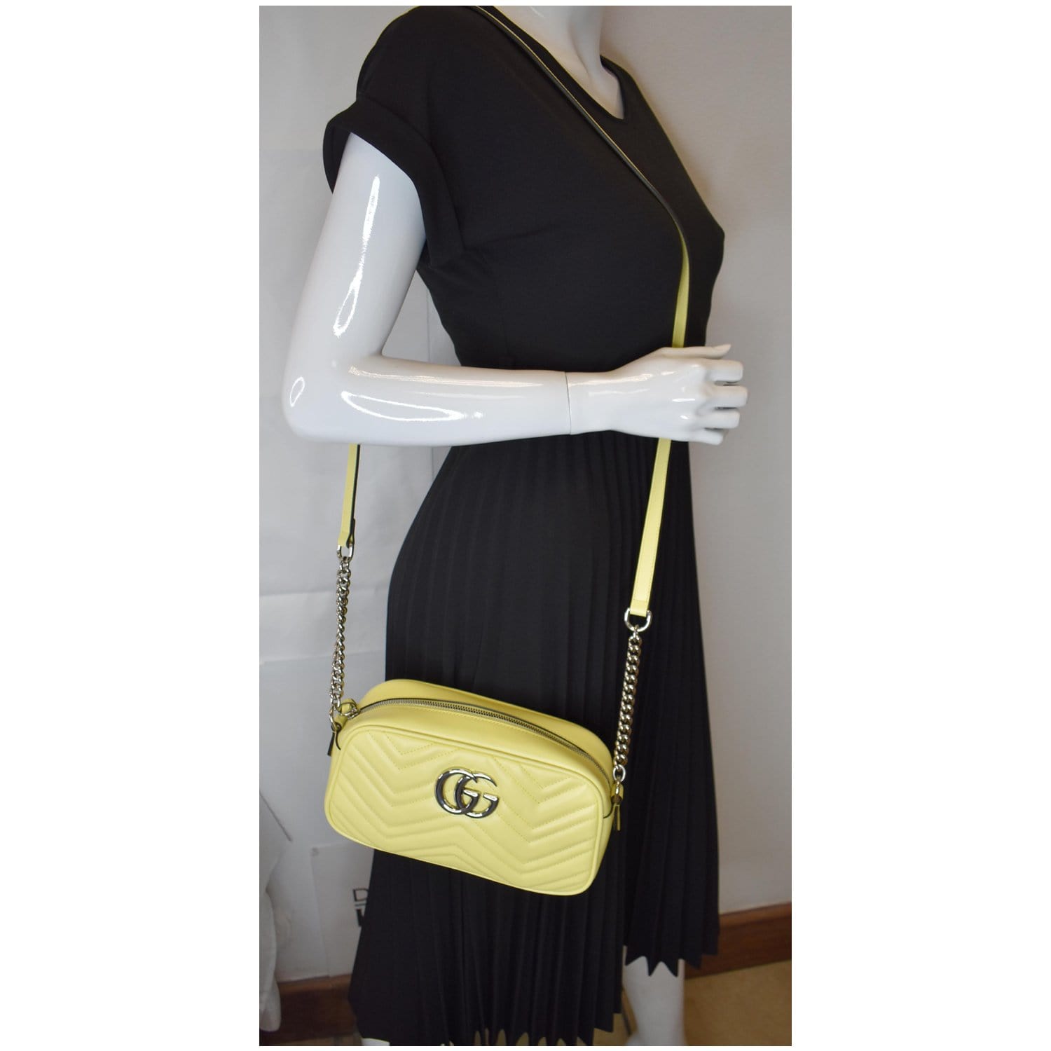 GUCCI GG Marmont Matelasse Small Leather Crossbody Bag Pastel Yellow