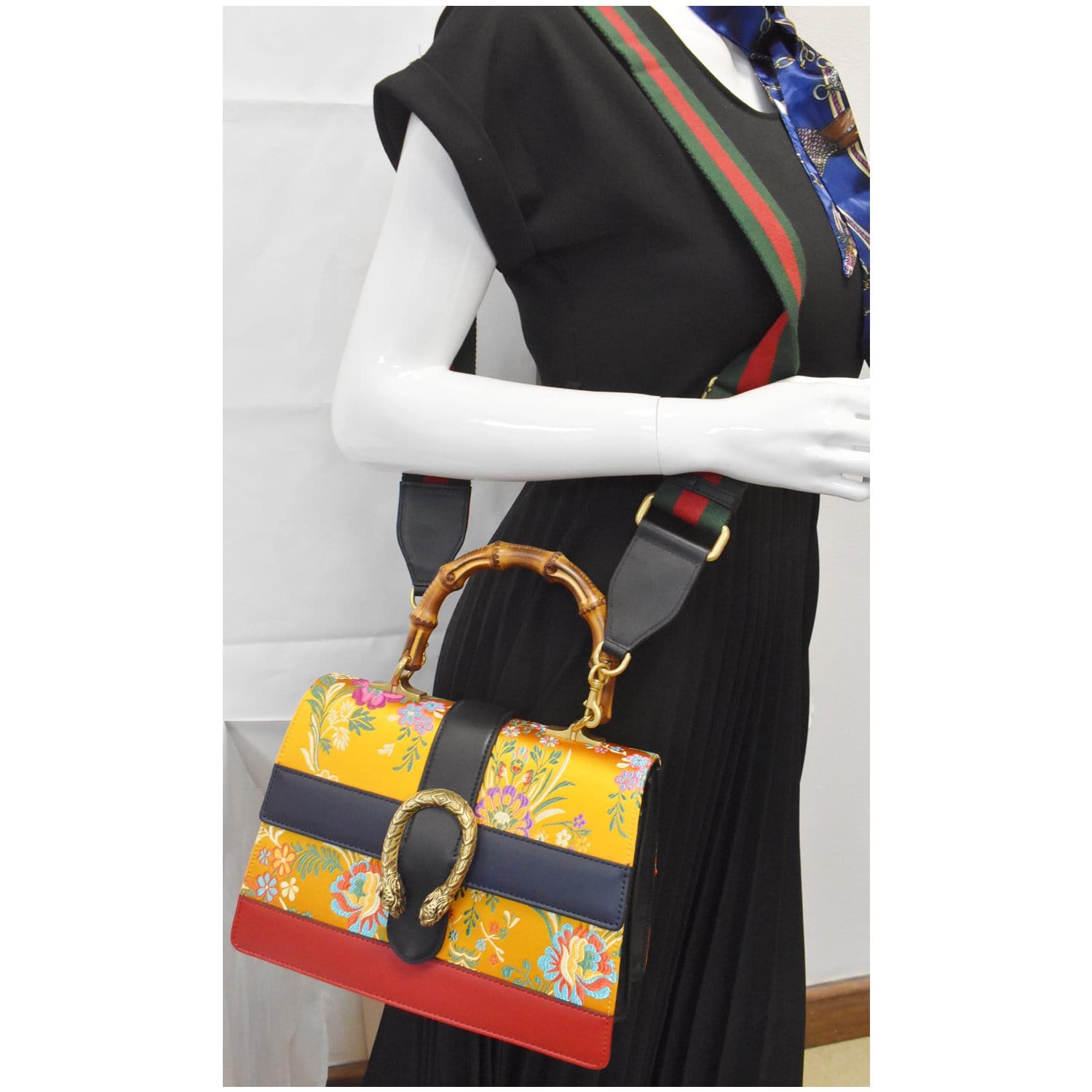 GUCCI Dionysus Medium Top Handle Floral Jacquard Shoulder Bag Gold 448075