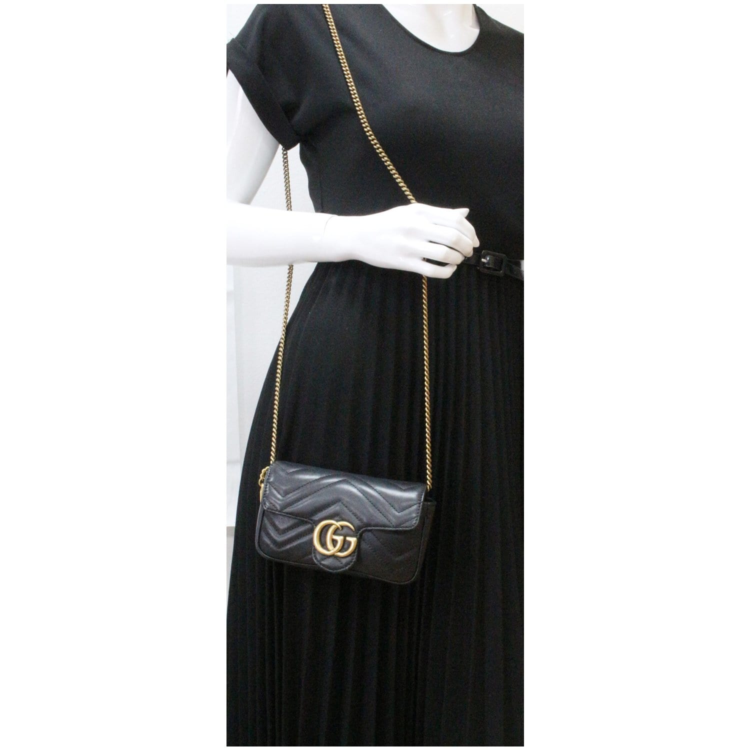 GUCCI GG Marmont Super Mini Leather Crossbody Bag Black 476433